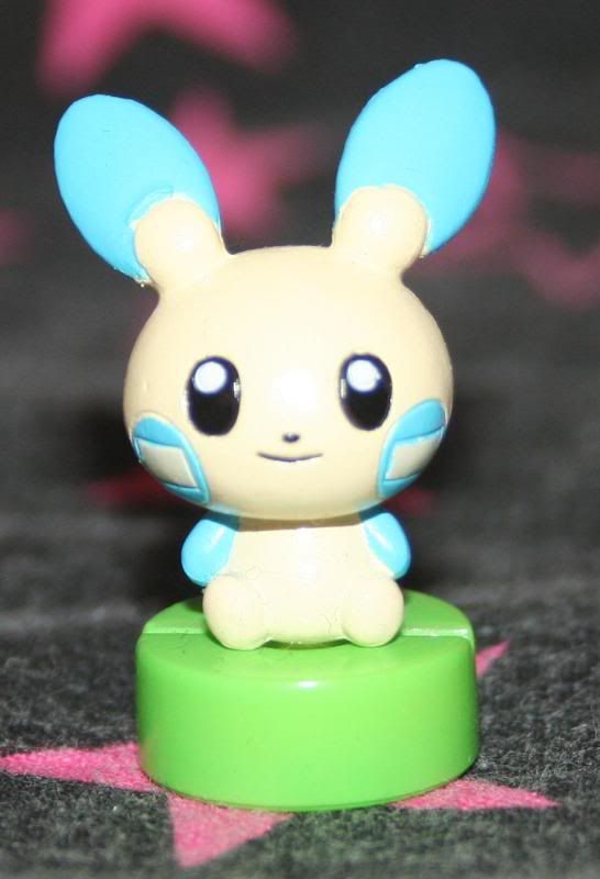 minun figure